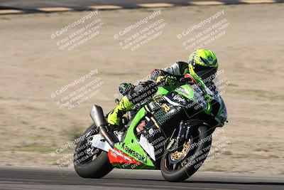 media/Jan-15-2026-Racers Edge (Thu) [[dfebeb70ab]]/3-B Group/Session 2 (Bowl Exit)/